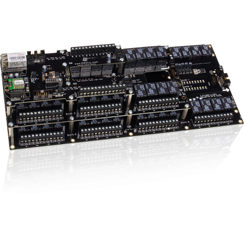 16 개의 GPIO 또는 ADC 및 I2C가있는 Fusion 56 채널 SPDT 릴레이 컨트롤러
