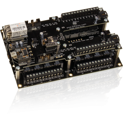 16 GPIO 또는 ADC 및 I2C를 갖춘 Fusion 16 채널 SPDT 릴레이 컨트롤러