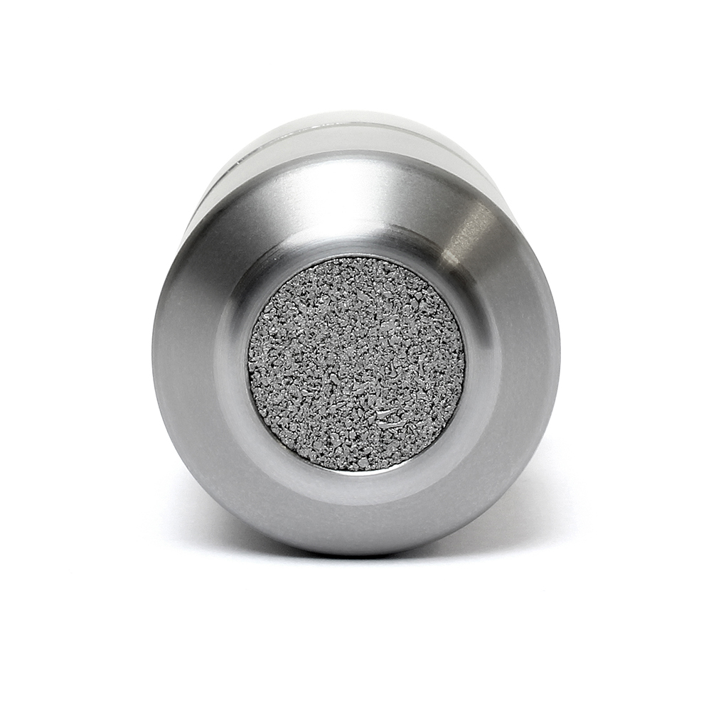 MadgeTech RHTemp1000IS - 센서부 소결 필터가 보이는 RHTemp1000IS