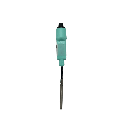 JRI Green Digital Sensor Reference 기준용 디지털 PT100 프로브 - Reference Short 프로브를 세워 놓은 모습