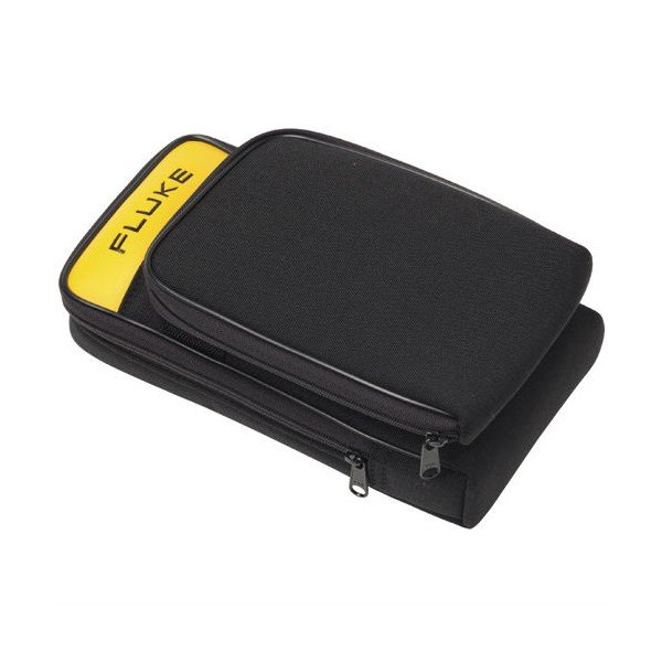 FLUKE C125 - 지퍼와 로고가 보이는 소프트케이스를 비스듬히 본 모습