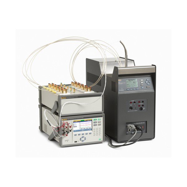 FLUKE CALIBRATION 1586A - 온도 스캐너와 항온조 등 교정 시스템을 구성한 모습