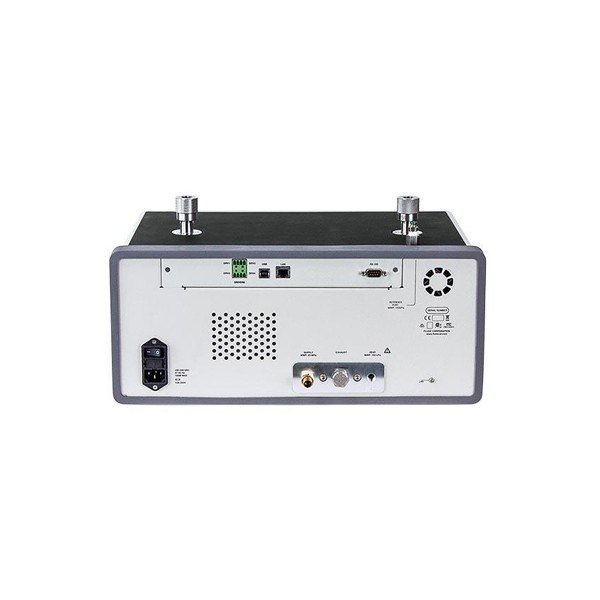 FLUKE CALIBRATION 2271A - 전원 입력부와 통신 포트가 있는 교정기 후면