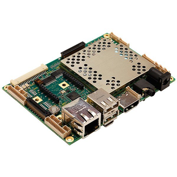 Digi ConnectCore® 6 SBC - 이더넷과 USB 포트가 보이는 보드 비스듬한 모습