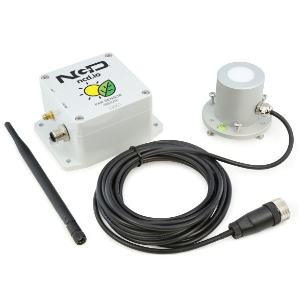 NCD PR55-57_PAR - 안테나를 분리해 둔 광 센서와 케이블 구성