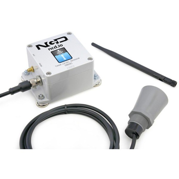 NCD PR52-33T - 본체와 외부 안테나, 초음파 센서가 놓인 모습