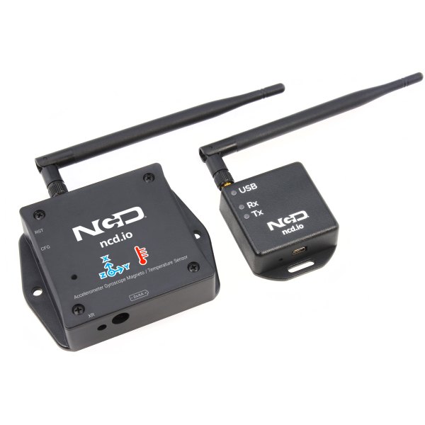 NCD PR49-24D - 센서 본체와 USB 무선 모뎀이 함께 놓인 모습