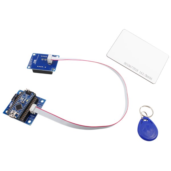 NCD PR32-13 - RFID 리더와 카드, 키 태그를 케이블로 구성한 모습