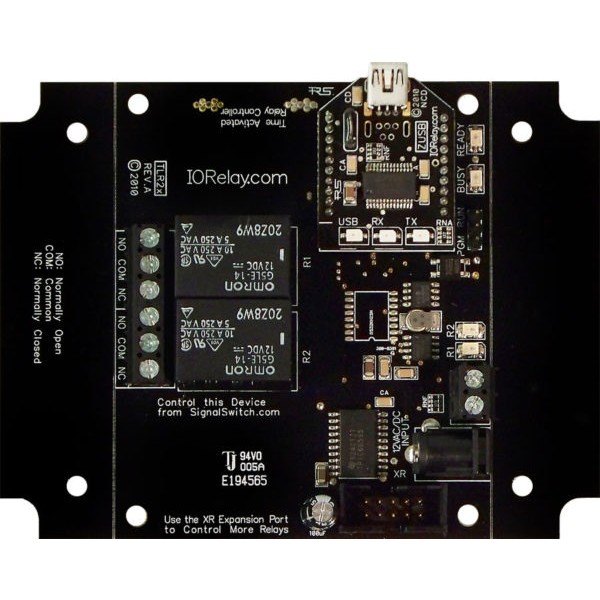 NCD TLR25 - 릴레이 2개와 USB 커넥터가 보이는 검은색 보드
