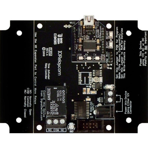 NCD TLR15 - 릴레이 1개와 단자가 보이는 검은색 릴레이 보드