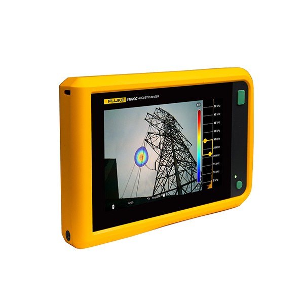 FLUKE ii1020C - 화면이 켜진 음향 카메라를 비스듬히 본 모습