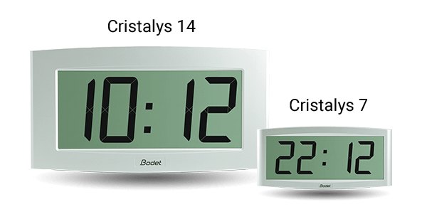BODET Cristalys 14 - 크기가 다른 LCD 시계 두 대를 나란히 놓은 모습