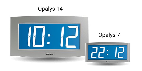 BODET Opalys 14 - 크기가 다른 백라이트 LCD 시계 두 대를 나란히 놓은 모습